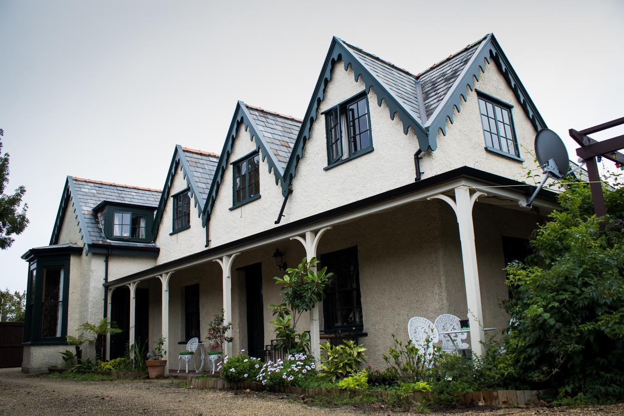Holland House Bed & Breakfast Nelson Exterior photo